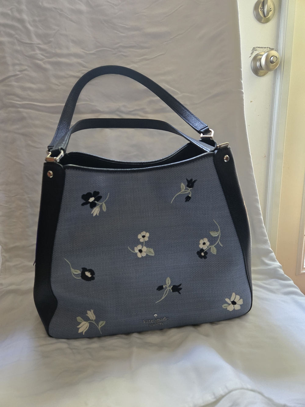 Kate Spade Leila Floral Embroidered Medium Triple Compartment Shpulder Bag